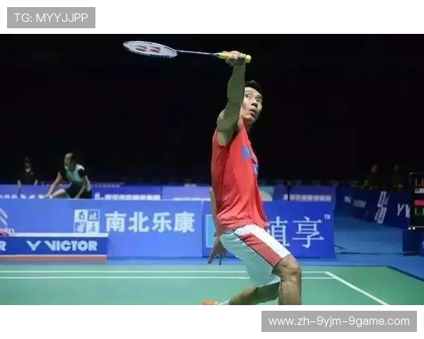 羽毛球转身反手接球 羽毛球转身反手接球